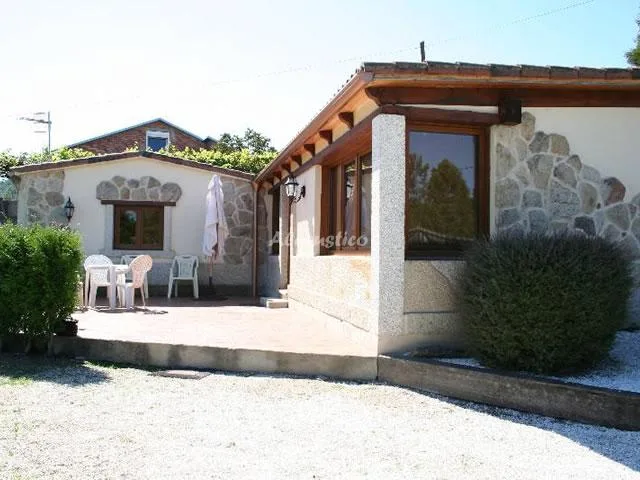 CASA O ROZO II en TUI — miniatura 8