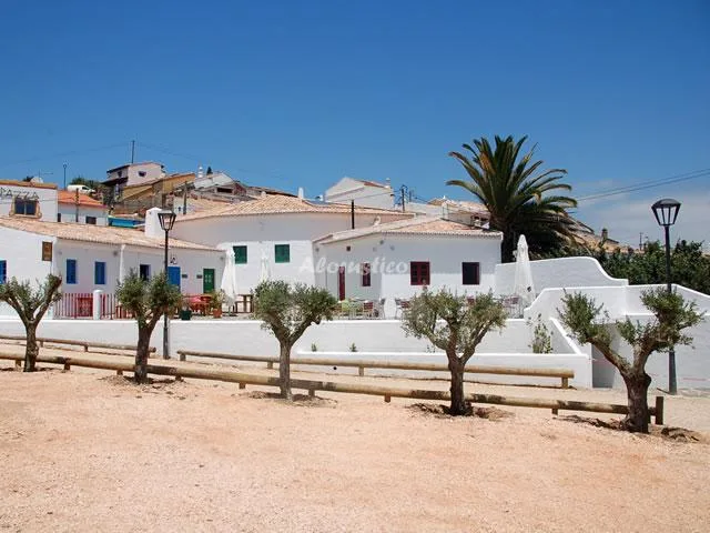 Alojamiento turístico ALDEIA DA PEDRALVA--CASAS 2 DORMIT. INGRINA en VILA DO BISPO · PORTUGAL