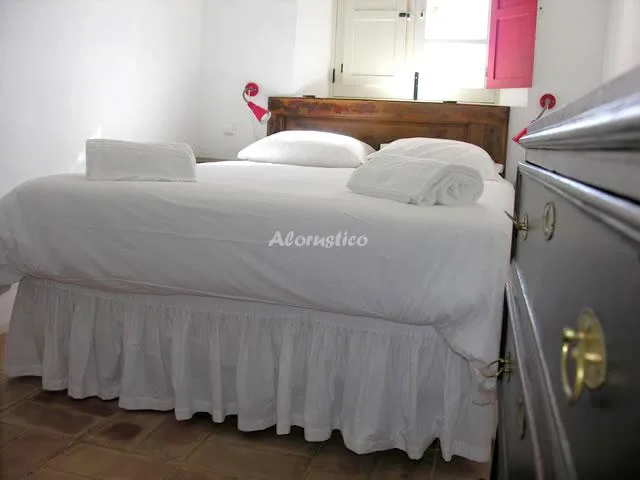 ALDEIA DA PEDRALVA--CASAS 3 DORMITORIOS BARRIGA en VILA DO BISPO — miniatura 4