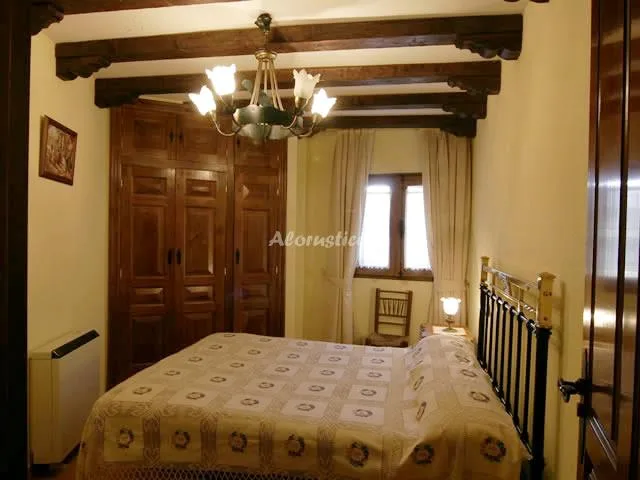 CASONA LOS PEREGRINOS II en CEPEDA DE LA SIERRA — miniatura 6