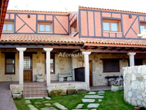 CASA RURAL MONTESA en SAN PELAYO DE GUAREÑA — foto 3