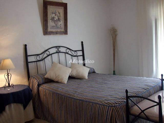 CASA BARRIO NUEVO en CAZALLA DE LA SIERRA — foto 3