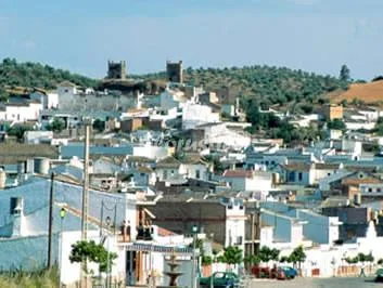 Alojamiento turístico CASA VILLAMERCEDES en LA PUEBLA DE LOS INFANTES · SEVILLA