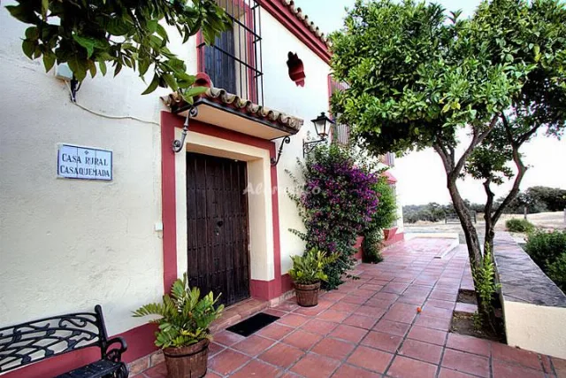 DEHESA CASA QUEMADA en GERENA — miniatura 20