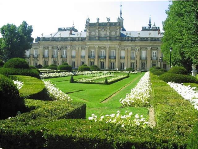 CASA BAÑOS en LA GRANJA DE SAN ILDEFONSO — foto 2