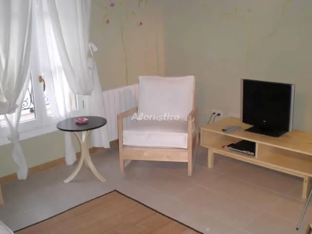 REFITOLERÍA APARTAMENTOS B en SEGOVIA — miniatura 16