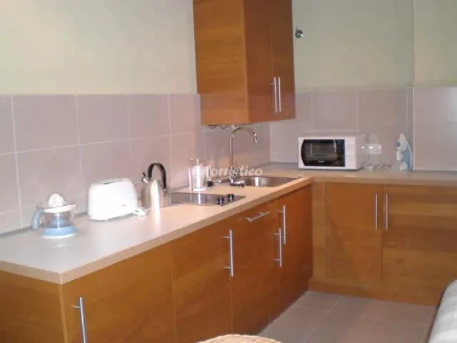 REFITOLERÍA APARTAMENTOS B en SEGOVIA — miniatura 10