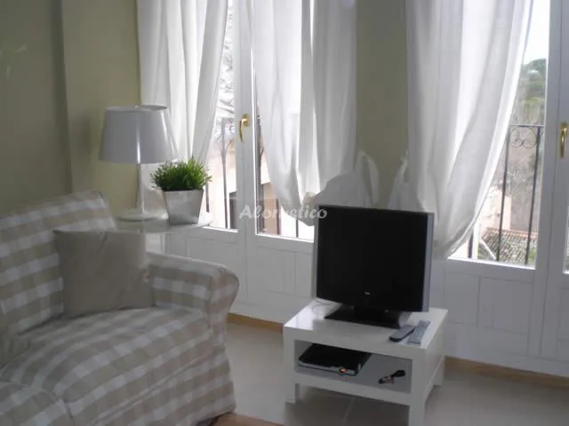 REFITOLERÍA APARTAMENTOS B en SEGOVIA — miniatura 12