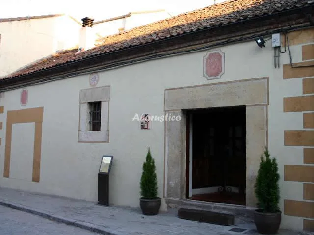 CASA REAL PÓSITO I en AGUILAFUENTE — foto 2