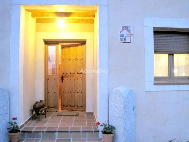 CASA PERINOLAS en ALDEALENGUA DE PEDRAZA — miniatura 8