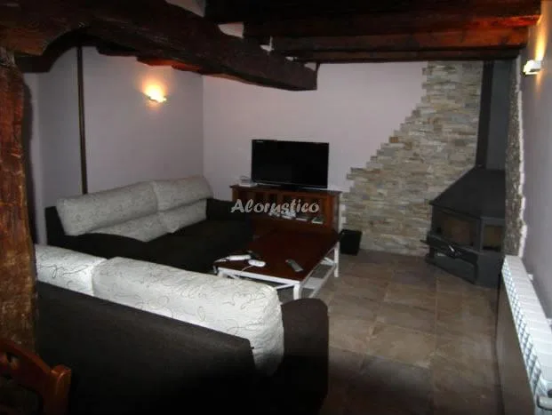 CASA DE LA VILLA - APARTAMENTO (PLANTA BAJA) en FUENTEPINILLA — miniatura 5