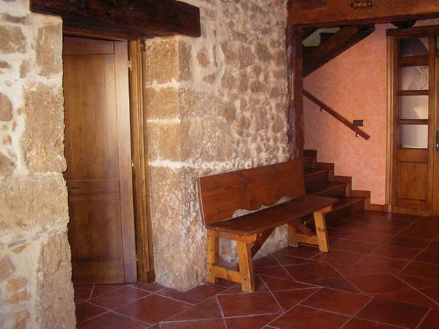 Alojamiento turístico CASA DE LA VILLA - HABITACION NARANJA en FUENTEPINILLA, SORIA