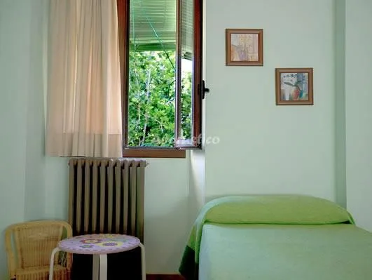 MAS DE SERRA-HABITACIÓN TRIPLE en VILALLONGA DEL CAMP — miniatura 21