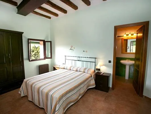 MAS DE SERRA-HABITACIÓN TRIPLE en VILALLONGA DEL CAMP — miniatura 23