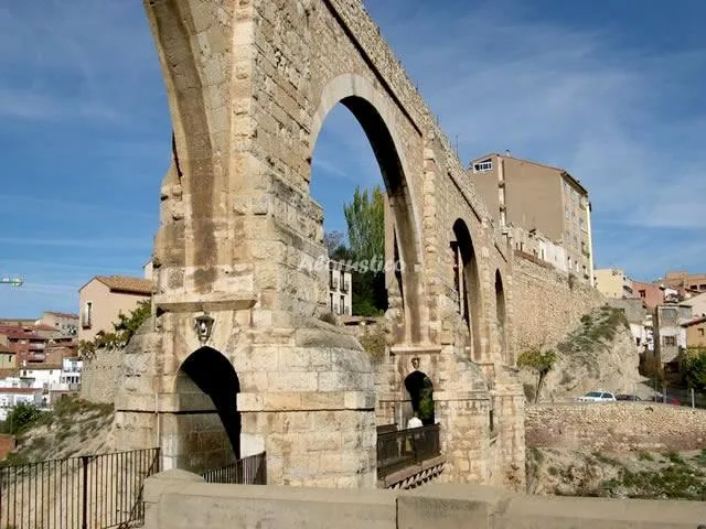HOTEL LA REALDA-HABT. DOBLE ADAPT. MINUSVÁLIDOS en GEA DE ALBARRACÍN — miniatura 6