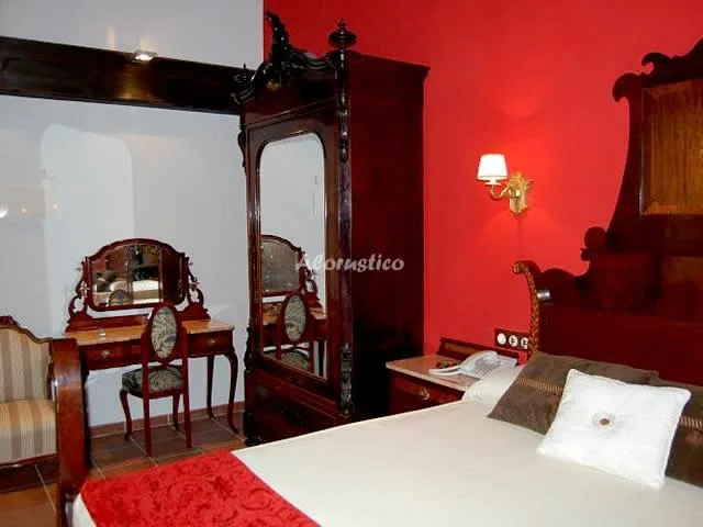 HOTEL LA REALDA-HABT. DOBLE ADAPT. MINUSVÁLIDOS en GEA DE ALBARRACÍN — miniatura 12