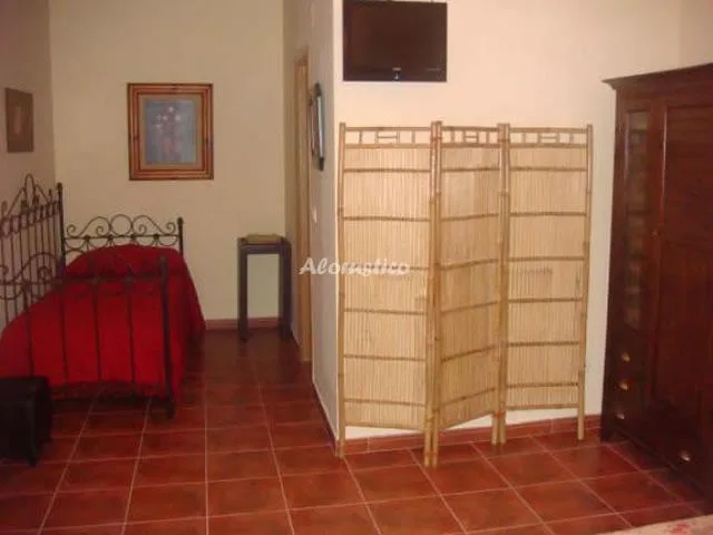 LA CABAÑA DE CALERA I en CALERA Y CHOZAS — miniatura 13