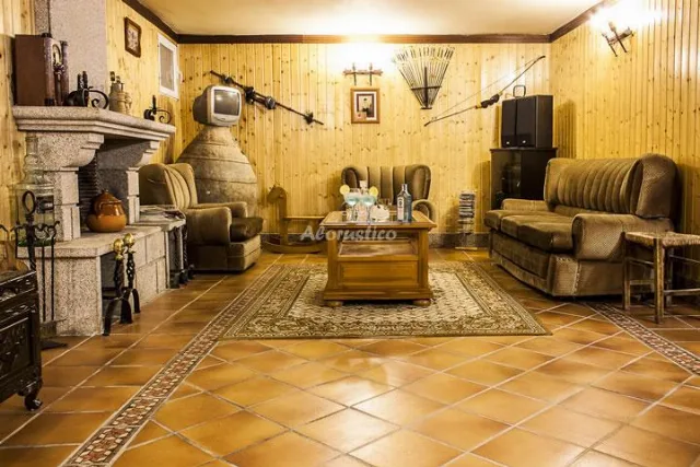 CASA RURAL DOS HERMANAS en NAVAHERMOSA — miniatura 13