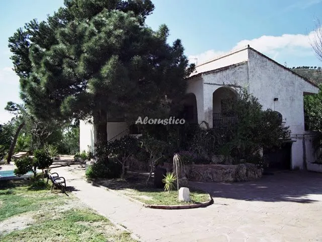 LA CASA DE LA MONTAÑA en SEGART — foto 2