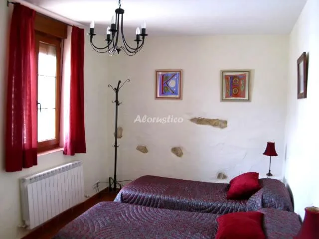 CASA RURAL ROCA PINTADA en CASTRODEZA — miniatura 8