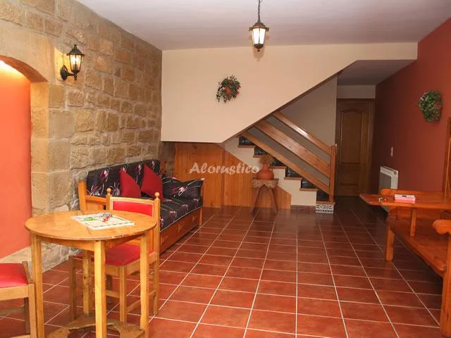 CASERÓN EL REMEDIO II en UNCASTILLO — miniatura 4