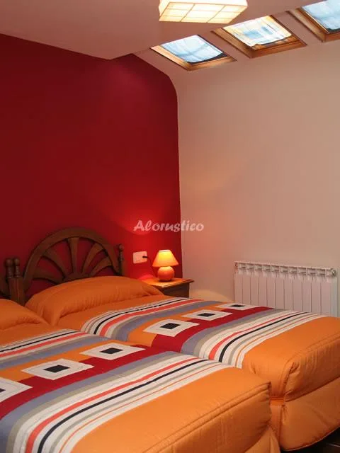 CASERÓN EL REMEDIO II en UNCASTILLO — miniatura 9