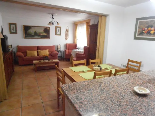 CORTIJO TORRE HUECA en PINOS PUENTE — miniatura 44