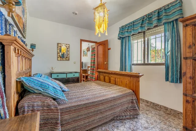 Alojamiento turístico LA CASITA DEL VALLE en DURCAL, GRANADA