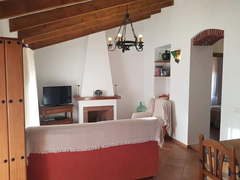 Alojamiento turístico CORTIJO LOMASOL en FRIGILIANA, MÁLAGA